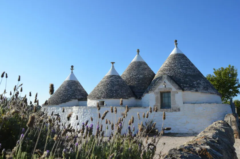 Trulli de pedra encantador e romântico do século XIX, com piscina - Image 1