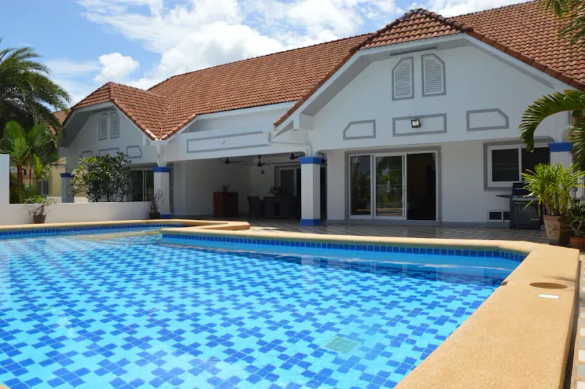 North of the island, 8 min from Thanyapura, Beautiful villa with swimming pool - Image 1