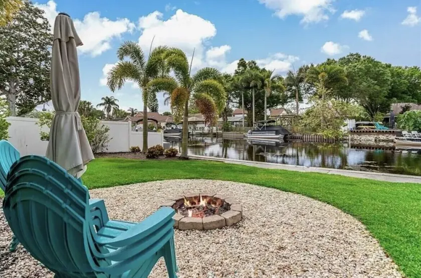 Lakehouse Living w/ Firepit and Boat Dock to relax and Enjoy the Sunset - Image 1