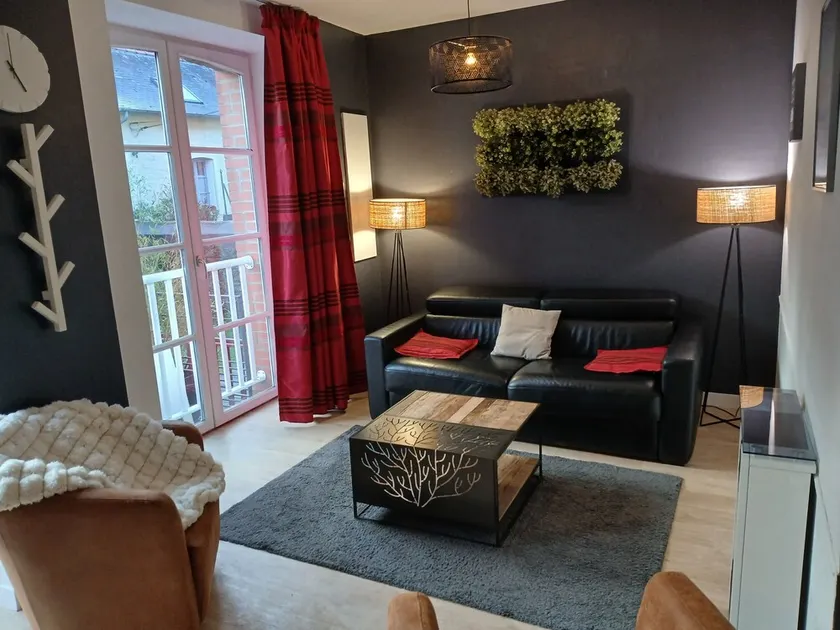 Appartement RDC avec terrasse et jardin, 100m du port classé 3 étoiles - Image 1