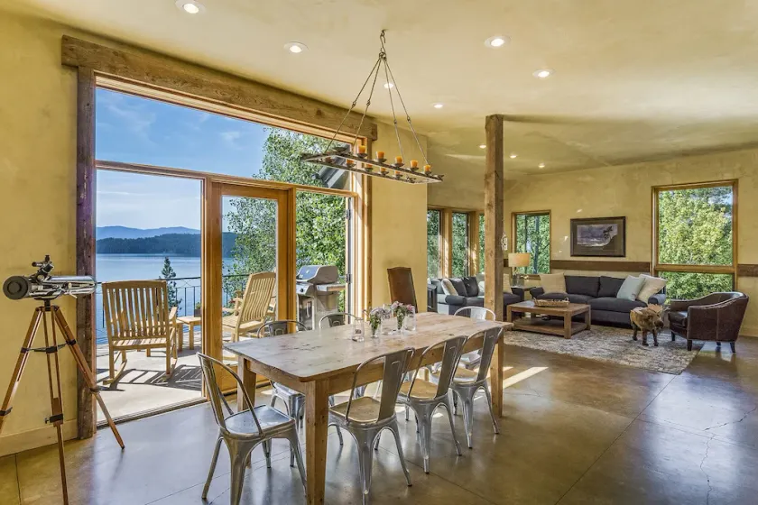 Lake Pend Oreille Retreat - Image 1