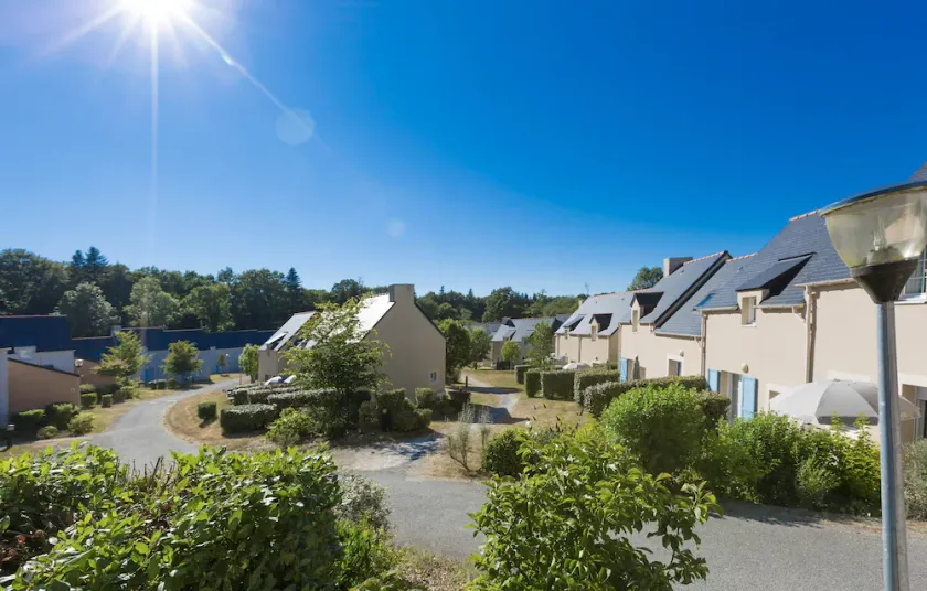 Appartement Cosy Avec Kochnische Equipée | Wi-Fi Gratuit + Accès Piscine - Image 1