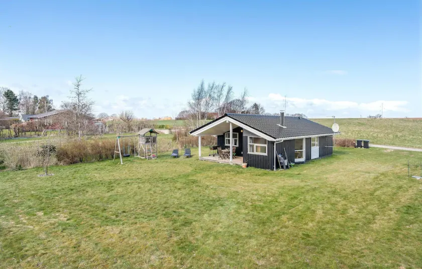 Fantastiskt hem i Askeby med bastu - Image 1