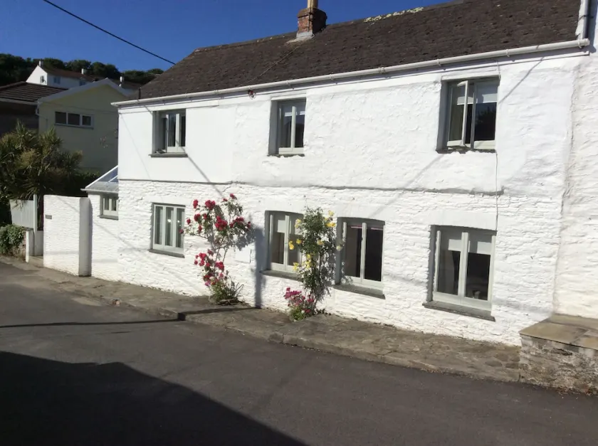 Traditional Cornish Cottage - Centre Of Portscatho - Image 1