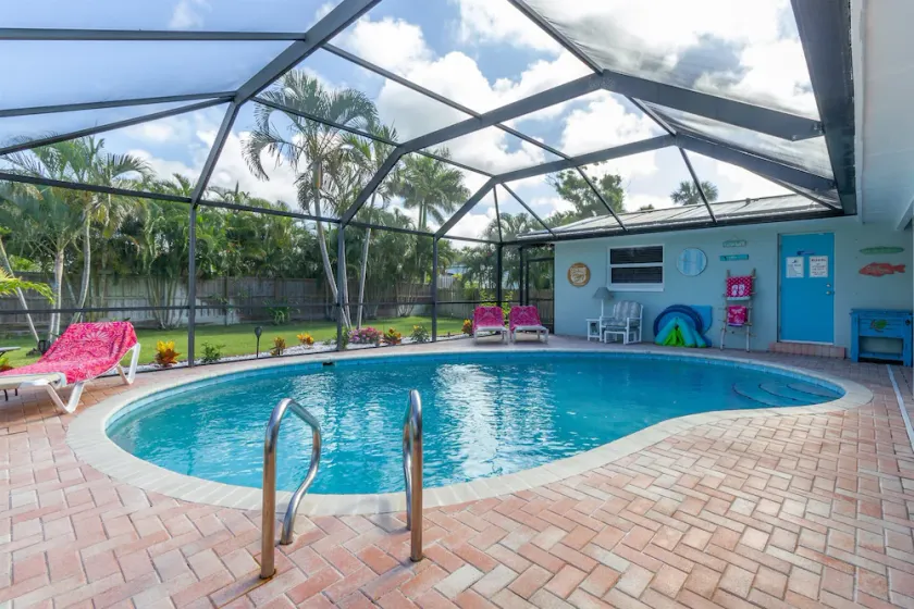 Cocoa Beach Getaway House - Gå til stranden - opvarmet pool - Image 1