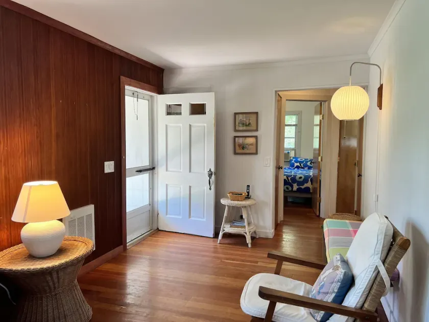 Seaview: Pet-Friendly. Clean and Quiet. Close to beach, market, Ocean Beach. - Image 1