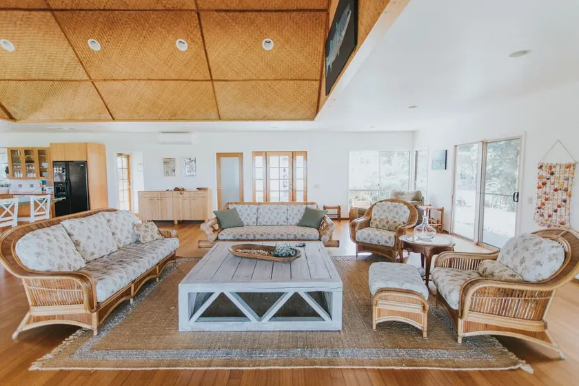 Legal 3 Bedroom home on a small Haiku farm. Close to beaches and Paia - Image 1