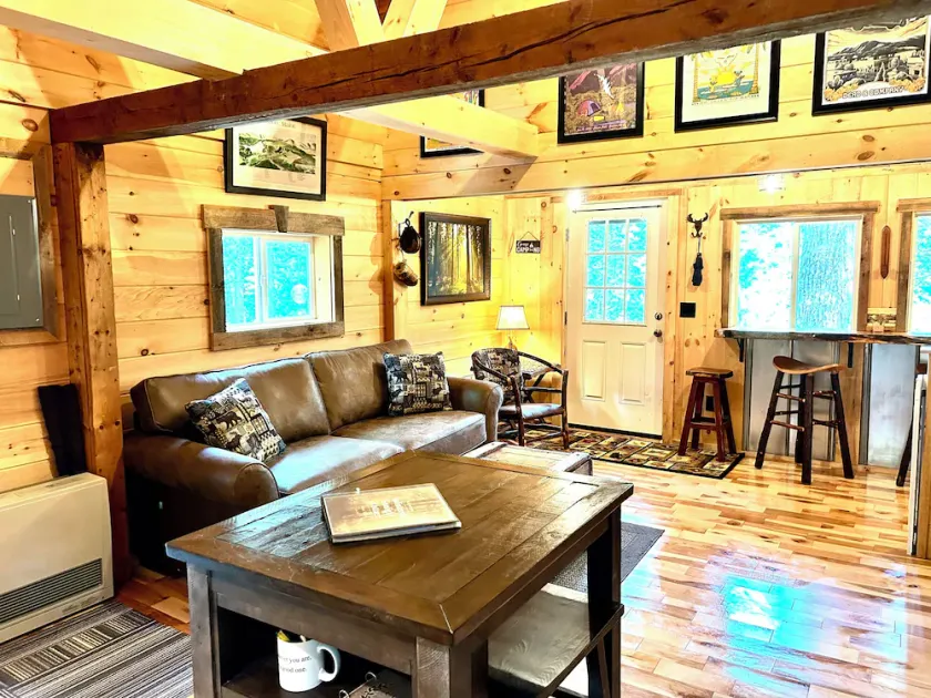 Private Cottage on the River - Image 1