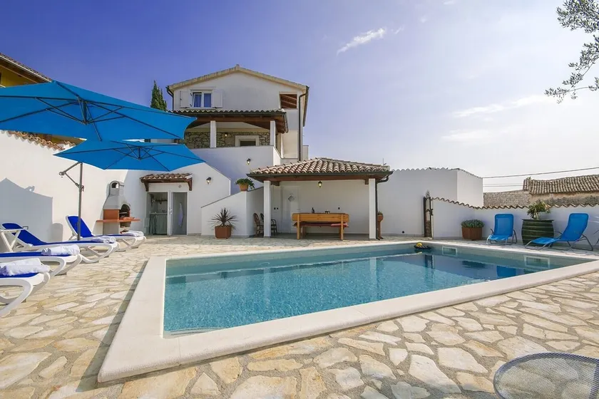 Ferienhaus mit Pool für 7 Personen in Dracevac, nur 6 km von Porec entfernt. - Image 1
