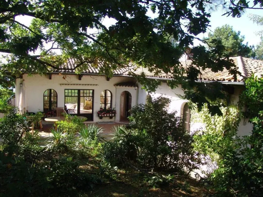 Villa Pyla Corniche area, breathtaking sea view - Image 1