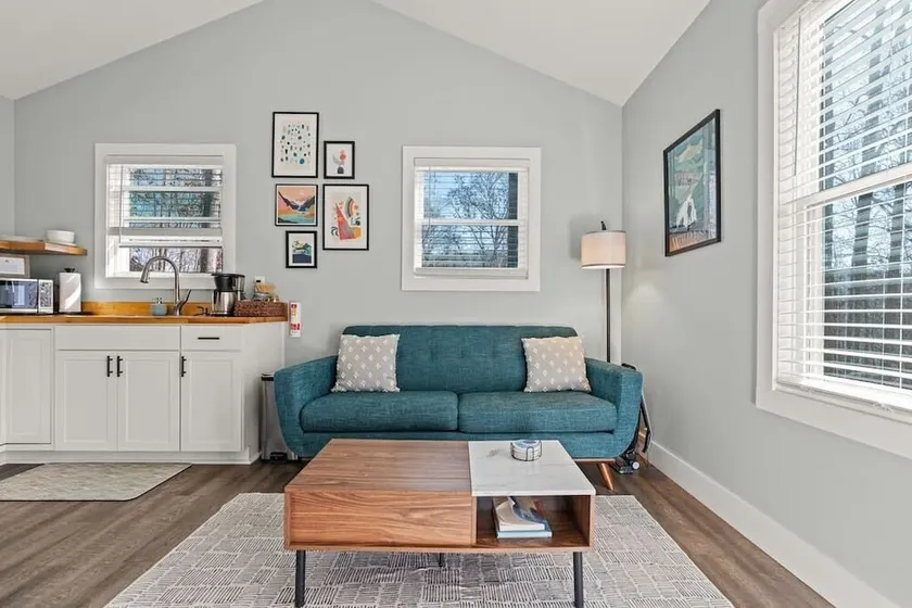 Dog Friendly Tiny Home 15 Min from Asheville's Best - Image 1