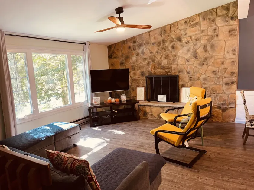 IML -NearJim Thorpe-Pets Allowed🐕‍🦺 Free, Sleeps10 - Image 1