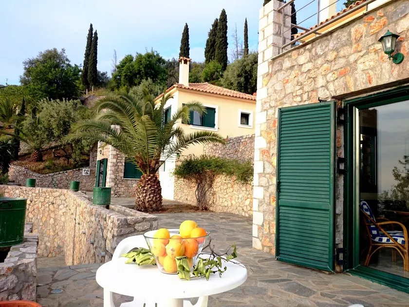 Amazing waterfront panoramic sea view and peaceful surroundings - Image 1