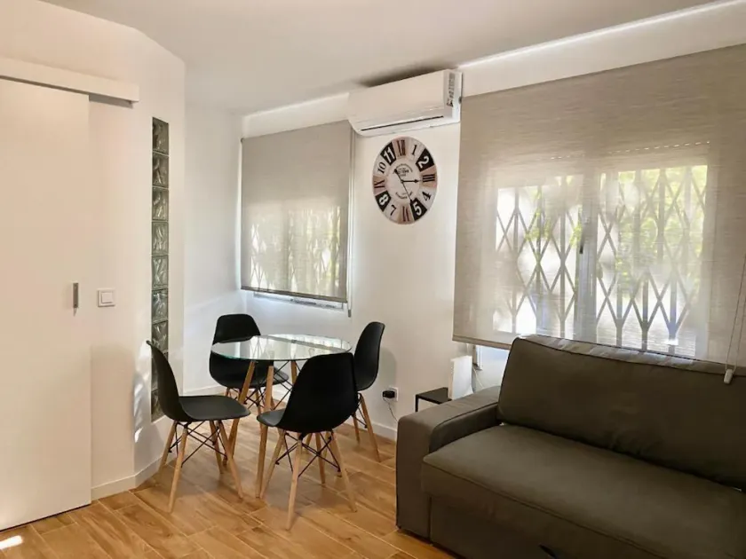 Mirasierra Center - Metro Usera 02 (1 bedroom apartment) - Image 1