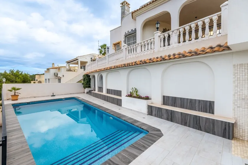 Luxury Villa with Private Pool - Las Ramblas golf - Image 1