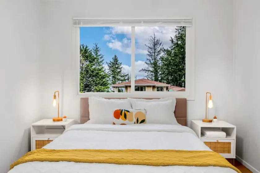 1803 Renton · 2b1b Sweet Suite @Renton 10 mins to SeaTac airport - Image 1