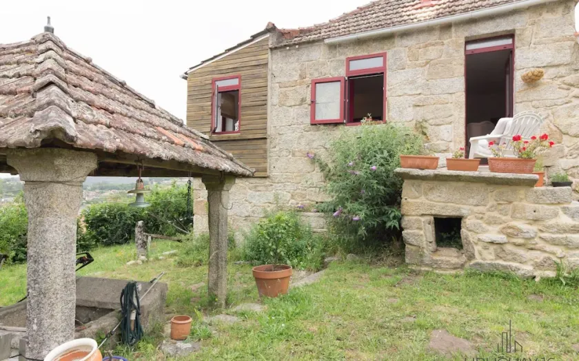 Rural house Pontevedra area - Image 1