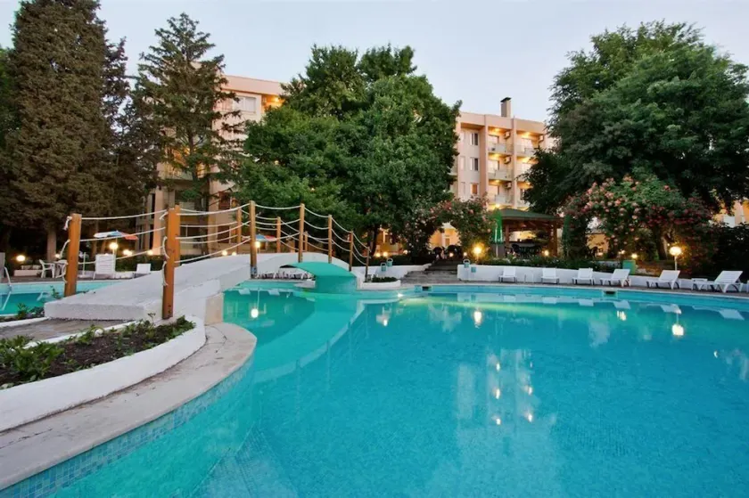 Ljuljak Hotel - Image 1