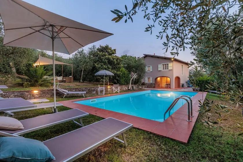 Villa in Lucca with Pool near Serchio River - Image 1