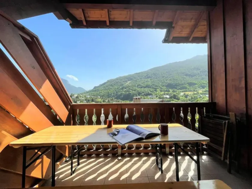 3ème étage, vue panoramique, balcon, télévision, 64m², Serre Chevalier - Image 1