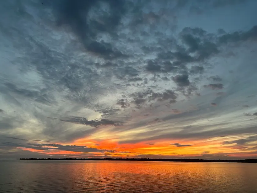 Lakehouse at Pillar Point on Lake Ontario, a relaxing home with stunning sunsets - Image 1