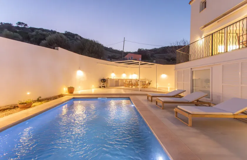 Casa Lluminosa, fabulosa y moderna casa de pueblo by Sonne Villas - Image 1