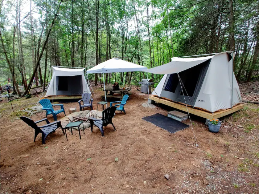 Campers Paradise, cozy tents, hot tub, free EV charger. Pet friendly  - Image 1