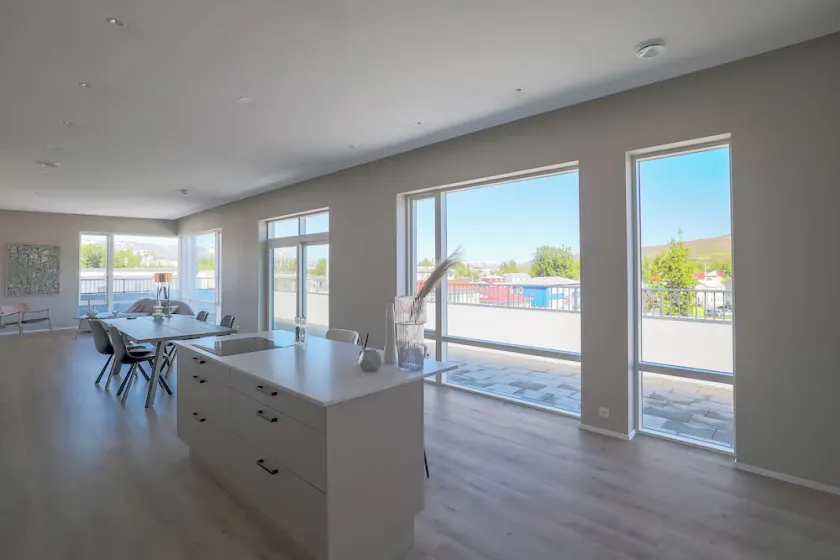 Hofsbot Luxury Penthouse Apartment - Image 1