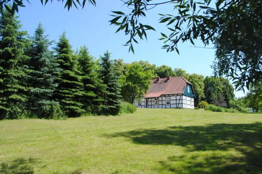 Very large garden, peace and quiet, cozy, lots of space, - Image 1