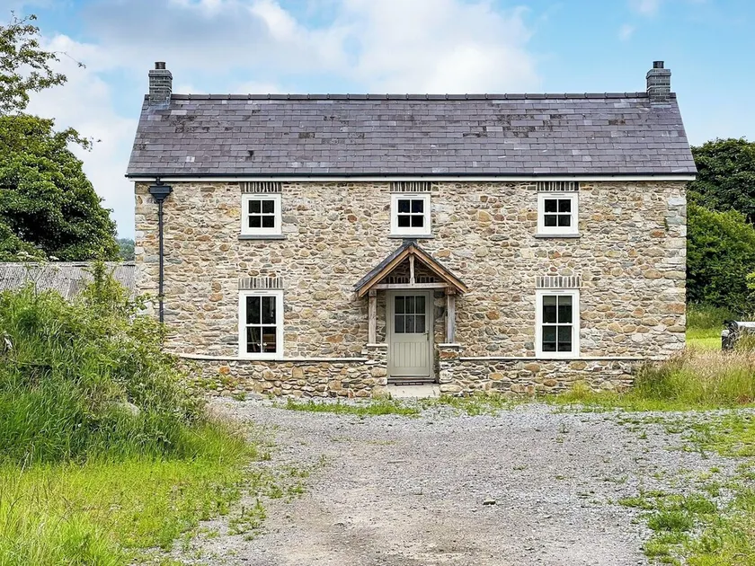 Hand chosen for its superb finish throughout, hot tub and central location. - Image 1