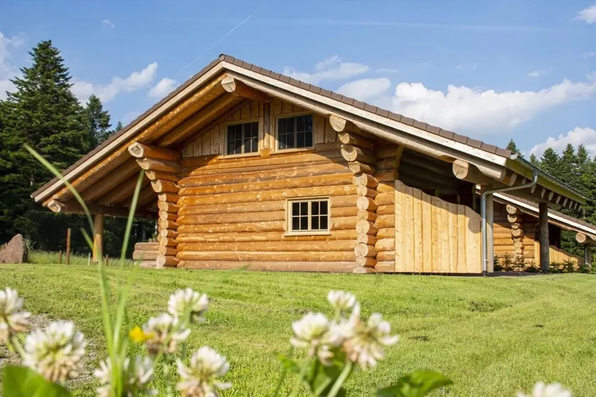 Holiday Home 'Hofblick' with Private Terrace, Private Garden and Wi-Fi - Image 1