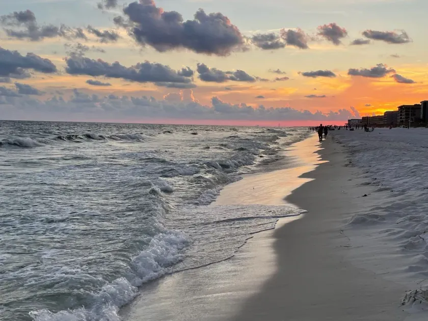 Amazing Beachfront Condo. Beach 1 Min Walk from Front Door! 5-Star Reviews AV106 - Image 1