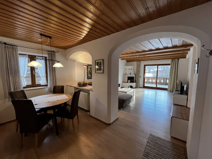 Apartamento (65m ²), \"Mittersee\", varanda, cozinha extra, 1 quarto e 1 sala de estar, max 2 pessoas, internet sem fio - Image 1