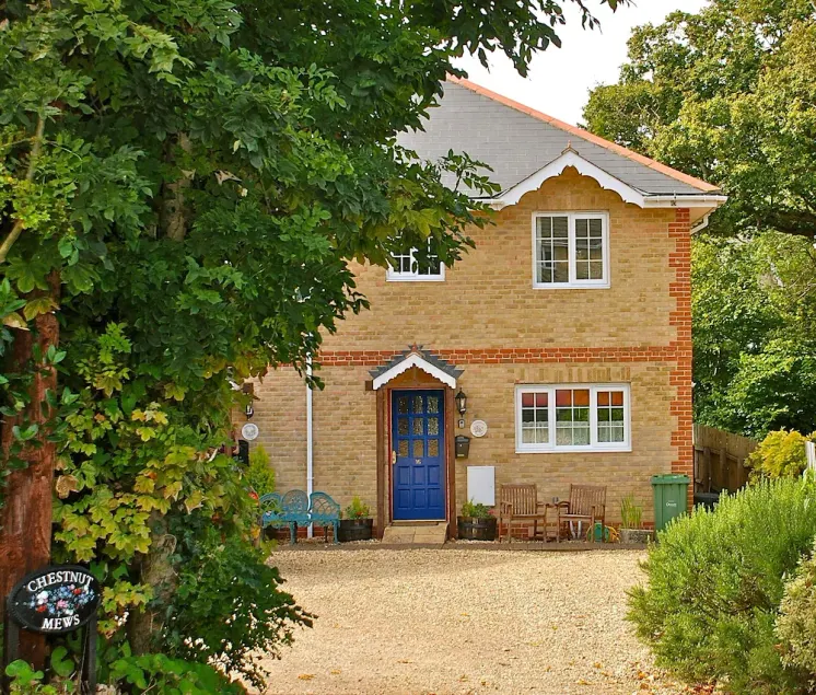 Clematis Cottage, Country Setting, 10 min walk to beach, Family Friendly. - Image 1