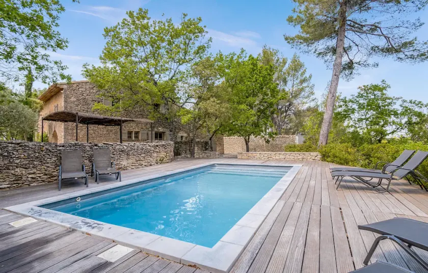 Belle Maison À Lacoste - Image 1
