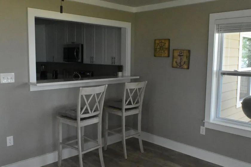 Waterfront house with beautiful views of Perdido Bay facing Florida. - Image 1