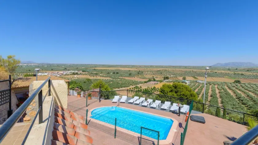 Casa de férias pitoresca com vista para o campo de Jaén - Image 1