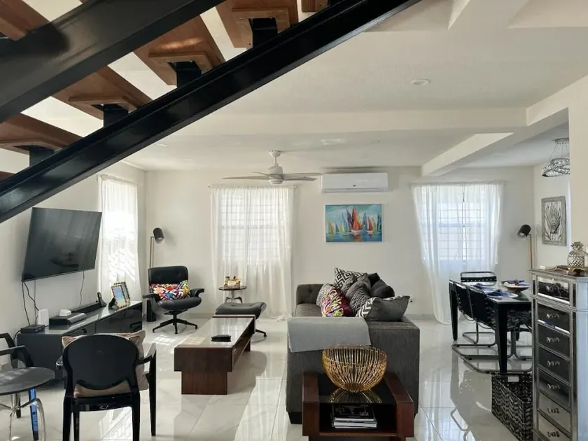Brand New- Modern Sea' Ya Villa - Image 1