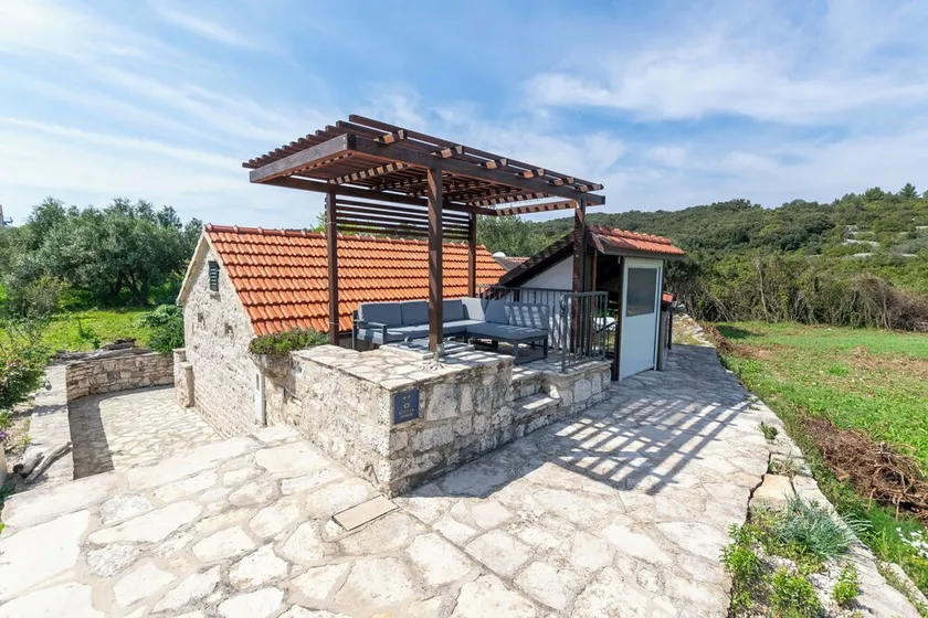 Casa Vinko (53891-K1) - Račišće - Image 1