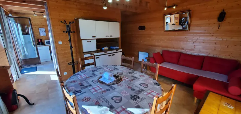 AGREABLE CHALET à BESSE au coeur de la nature Berthelage - Image 1
