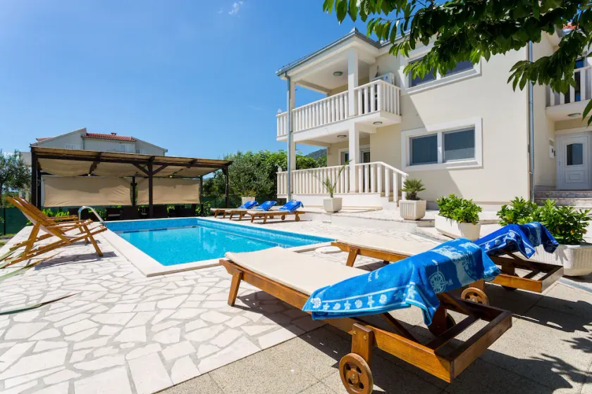 Luxury Villa With Pool, Gym, Bicycles And Beautiful Sea View - Image 1