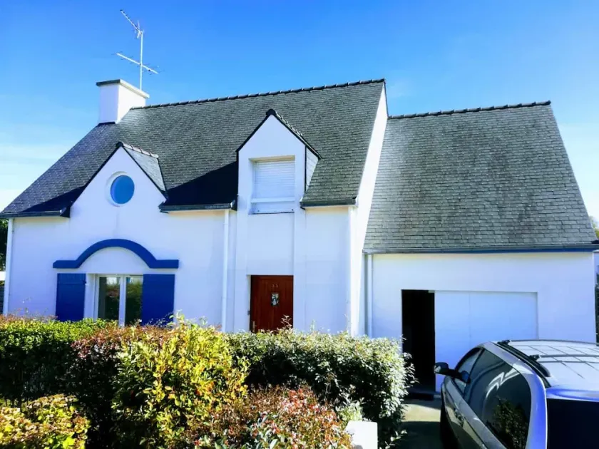 The holiday house - Image 1