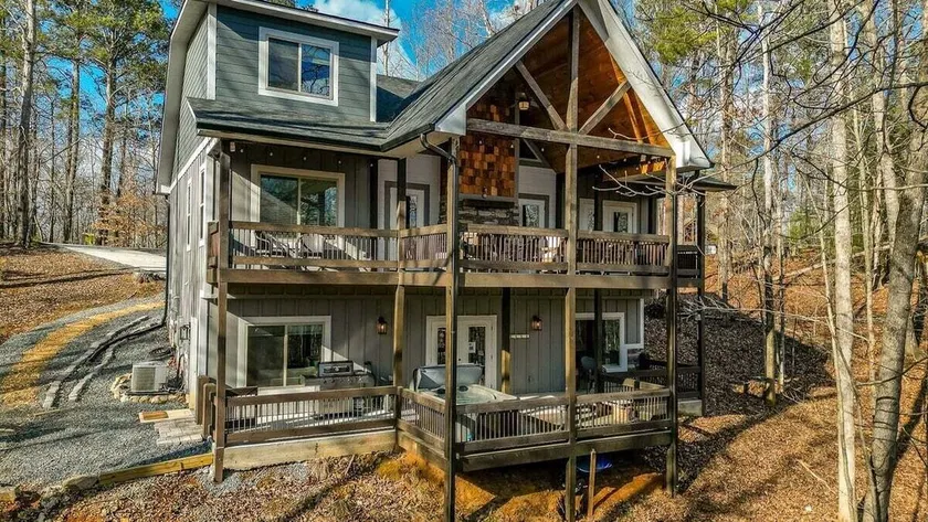 Hearthside Hideaway by Mountain Oasis | Luxury Ellijay Cabin Rental in Coosawattee River Resort - Image 1
