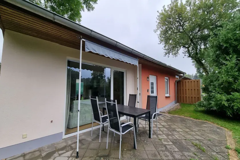 Reihenhaus am Groß Labenzer See in Klein Labenz - Image 1