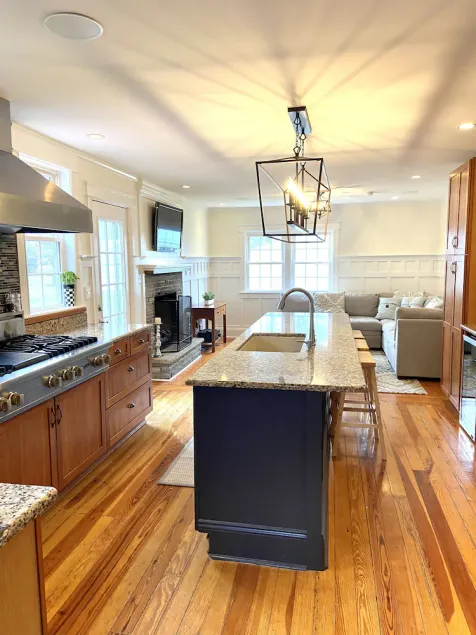Charming 3 Bdrm Home-Less than 1 mile from Village of Skaneateles-with Parking - Image 1