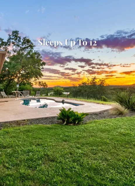 Private Hill Country Retreat Near San Antonio - Image 1