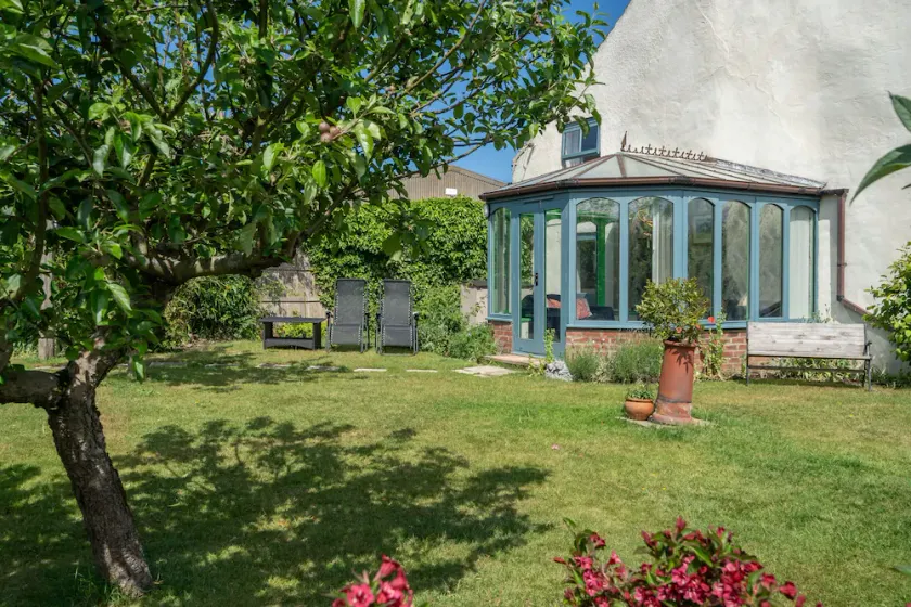 Badger's Retreat | East Ruston Cottages - Image 1