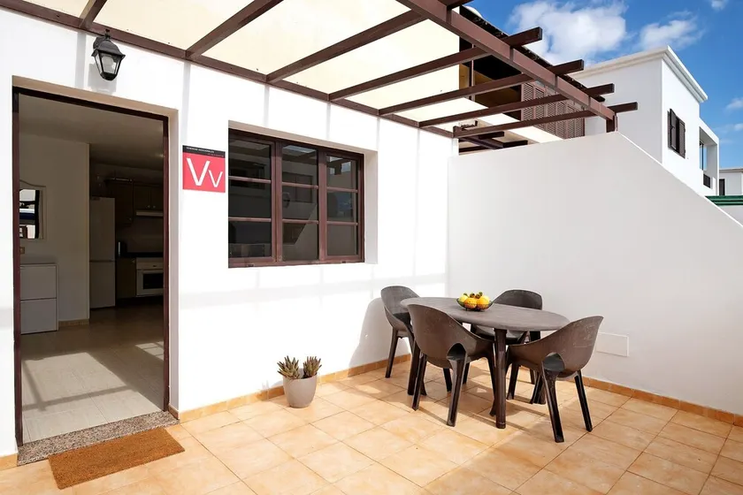 Vacation Home \"Candido\" close to the Sea with Private Terrace - Image 1