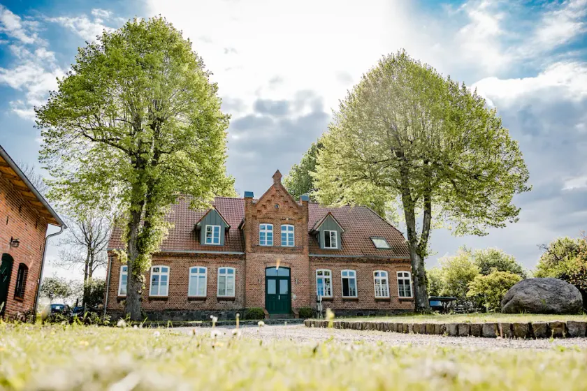 modern apartment in the old farmhouse 1.5km from Neuklostersee - Image 1
