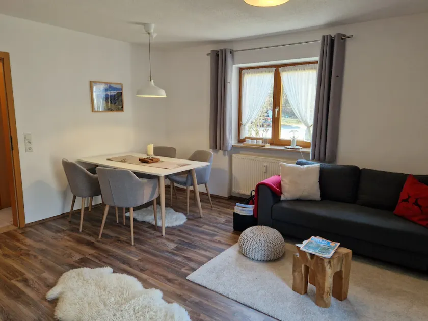 Vacation apartment Murmeltier 49 sqm, separate bedroom and south-west facing terrace - Image 1